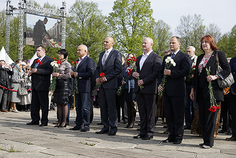 Празднование 9 мая 2014 года в Риге