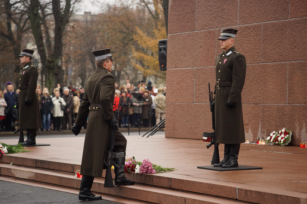 Парад в День Лачплесиса 2014